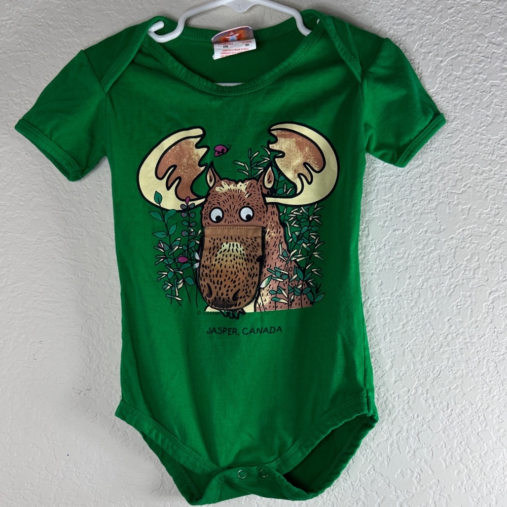 Jasper Canada Green Moose Graphic‎ Baby Bodysuit
